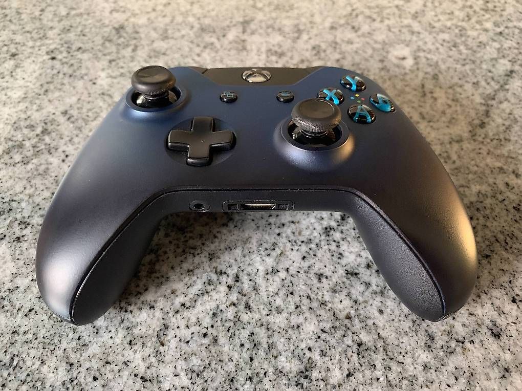 Microsoft Controller: Xbox Controller Dusk Shadow Special Edition – Usato da Meikirch venduto da meineangebote 2