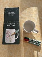 Colouring Mug Set with 3 Ceramic Markers New in Box