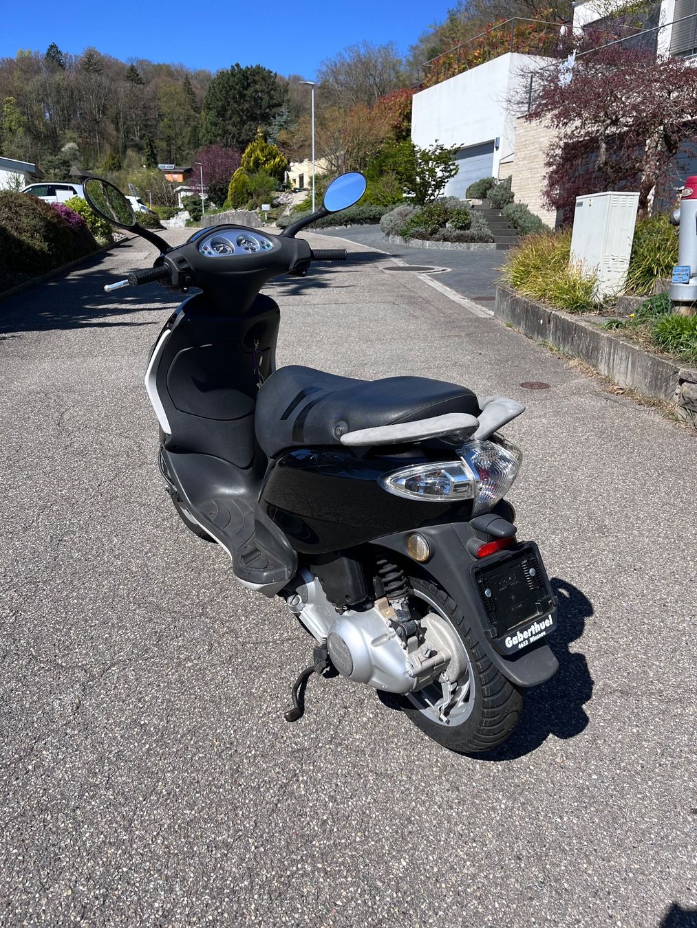 Piaggio Scooter: Roller Piaggio Fly 125 – Usato da Lostorf venduto da Dragonland 1