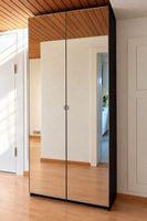 Eleganter Spiegelkleiderschrank
