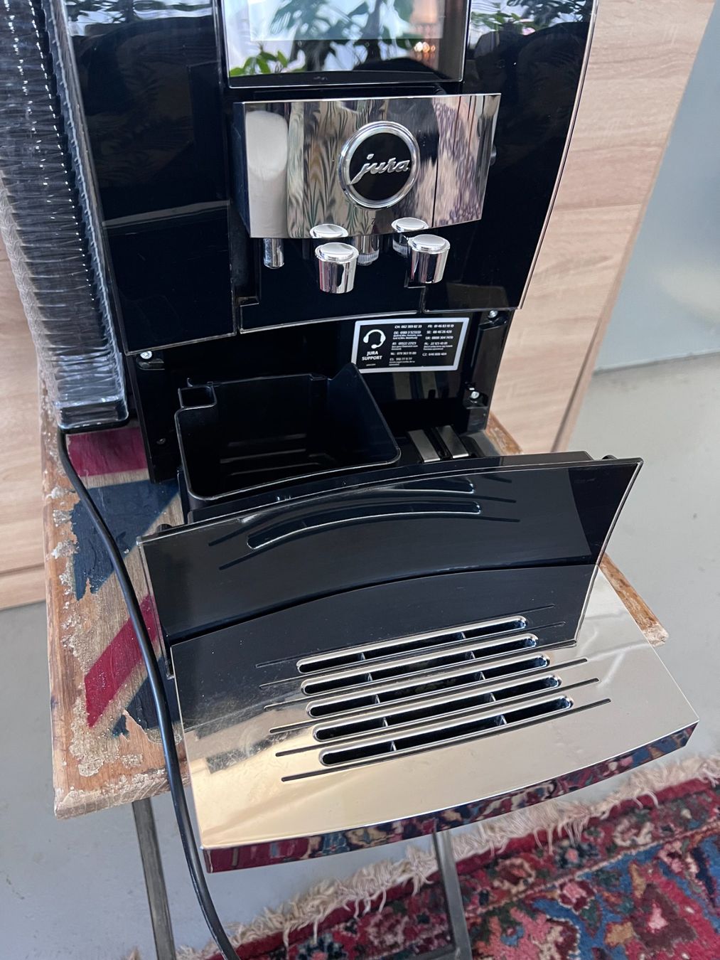 Jura Macchine per caffè & Macchine per espresso: Jura Z10 Kaffeemachine – Usato da Wangen ZH venduto da Blumen29 3