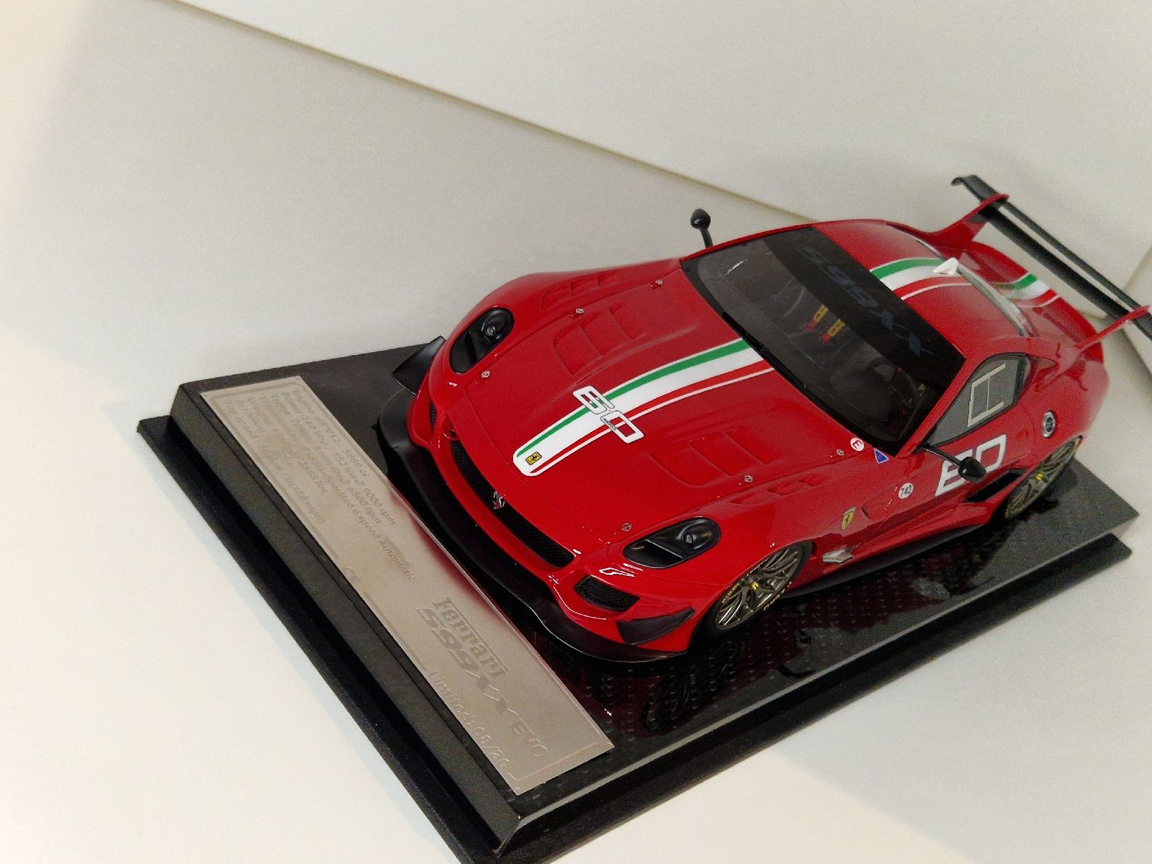 Modellini d'auto: Ferrari 599XX EVO Modellauto 1:18 CE – Nuovo e nell'imballaggio originale da Studen BE venduto da Continentalcollector 2