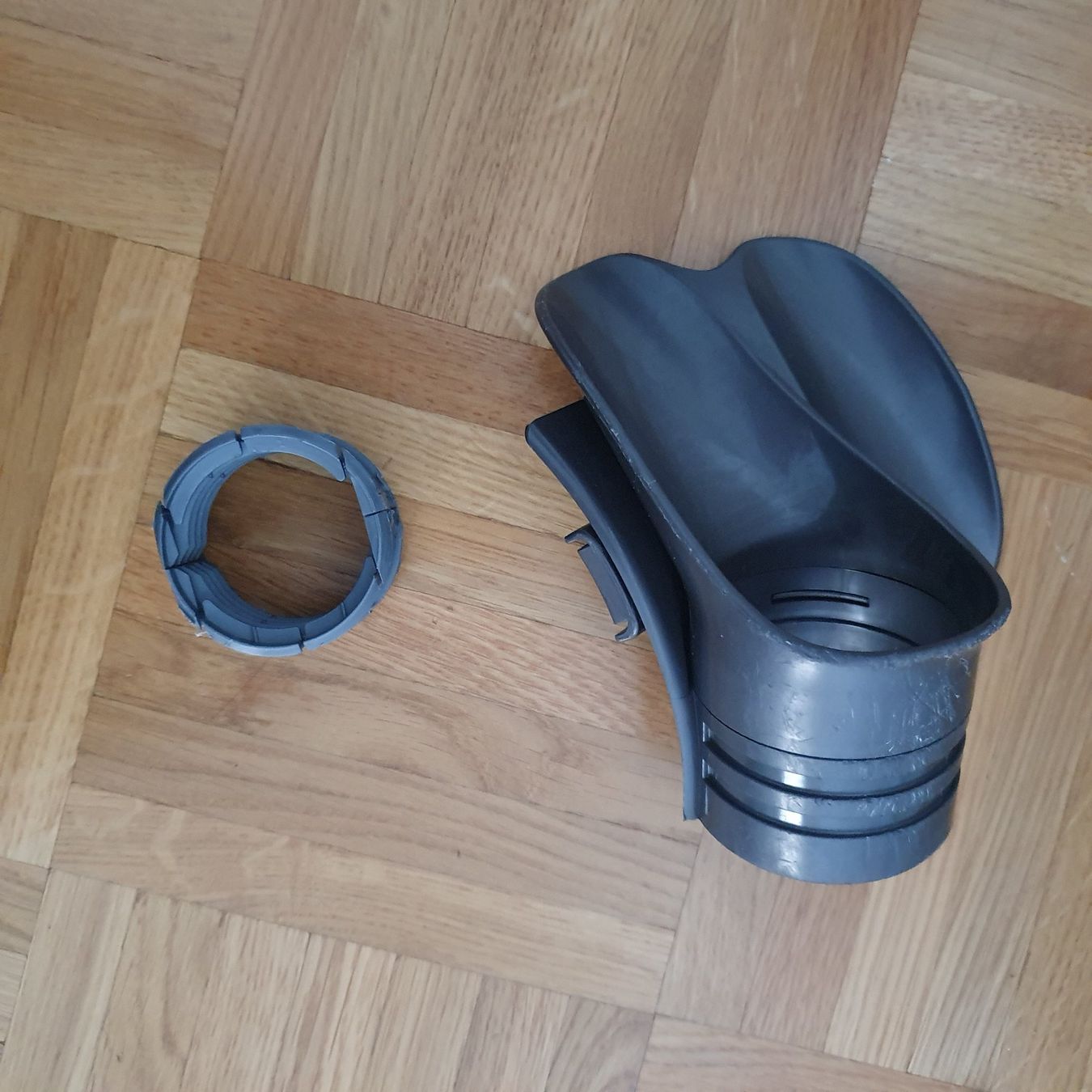 Dyson Aspirapolveri & Accessori: Adaptateur pour dyson – Usato da Prilly venduto da RoDyRe 4
