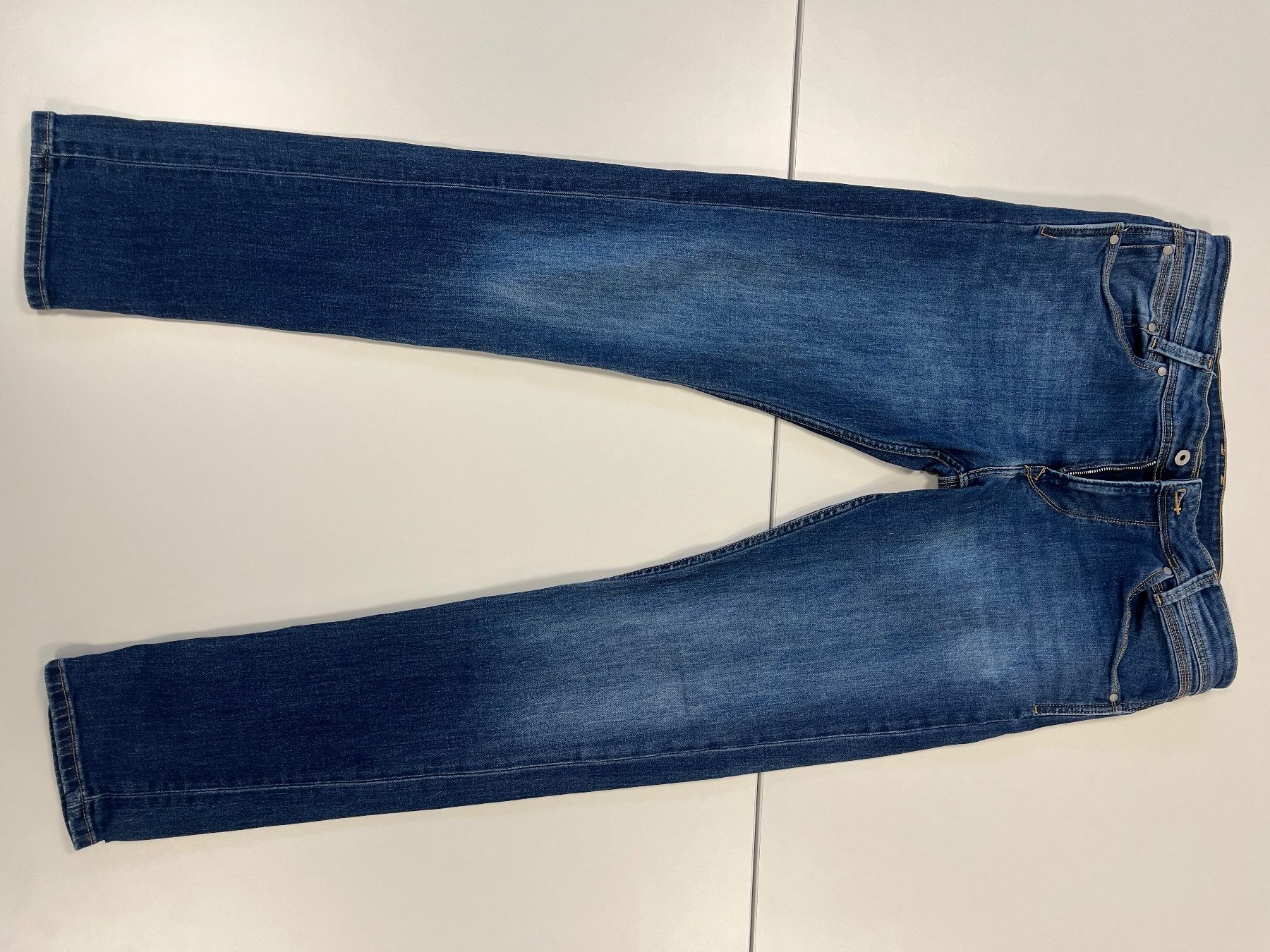 Pepe Jeans Jeans: Pepe Jeans – Usato da Gontenschwil venduto da Ewi