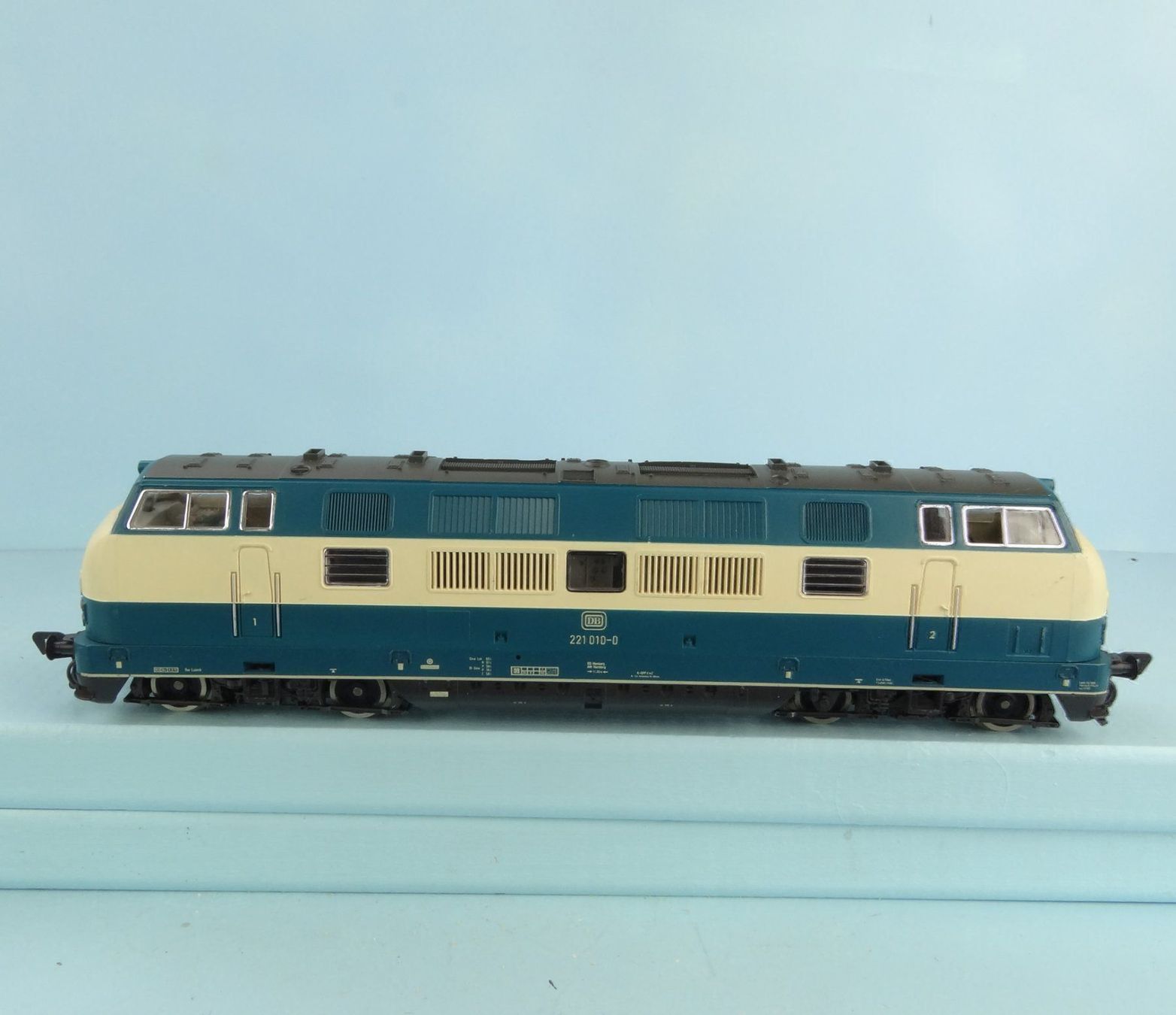 Fleischmann Modellini di ferrovie: Fleischmann H0 BR 221 – Usato da Bülach venduto da cann11 4