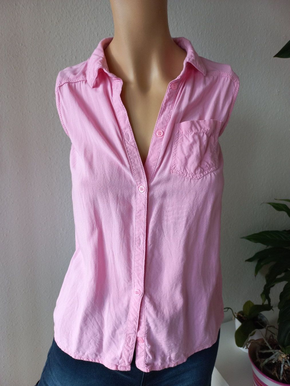 H&M Camicette: Chemise sans manche H&M – Usato da Châtelaine venduto da kbabs 1
