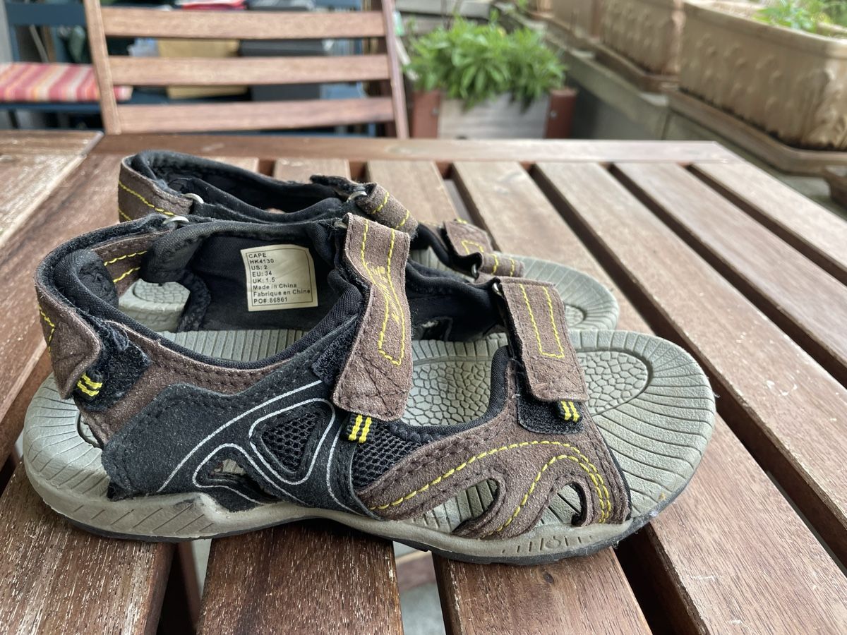 Kamik Schuhe für Jungen: Kamik Sandale Gr. 34 braun – Gebraucht aus Bern von brup 1