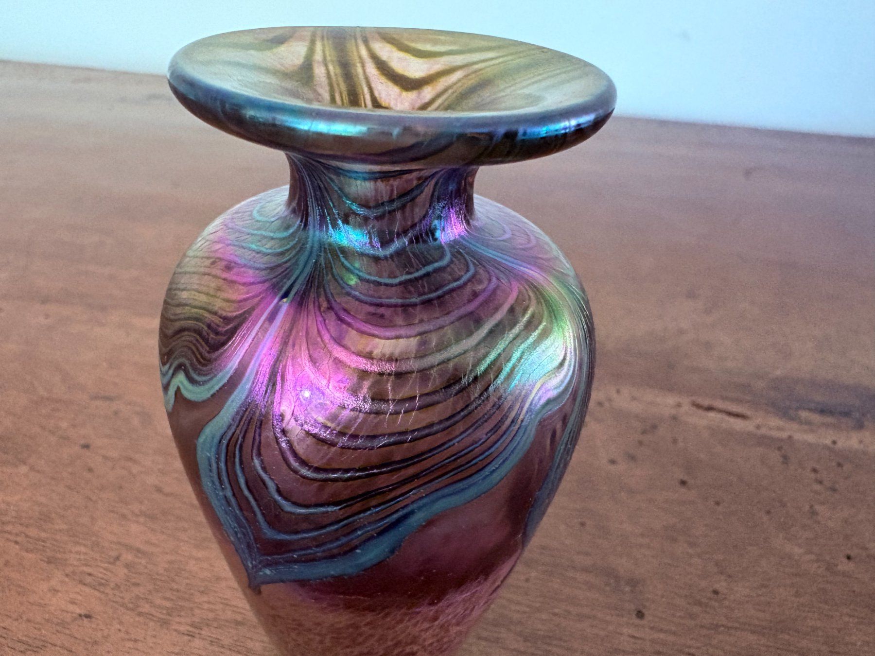 Flaconi: Irisierende Studio-Glas Parfümflasche, Robert Held zugeschr. – Usato da Zürich venduto da timeless.tones 1
