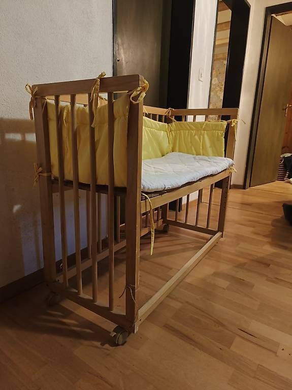Letti: Babybett Beistellbett Bettchen Bett – Usato da Niederneunforn venduto da sonne067 1
