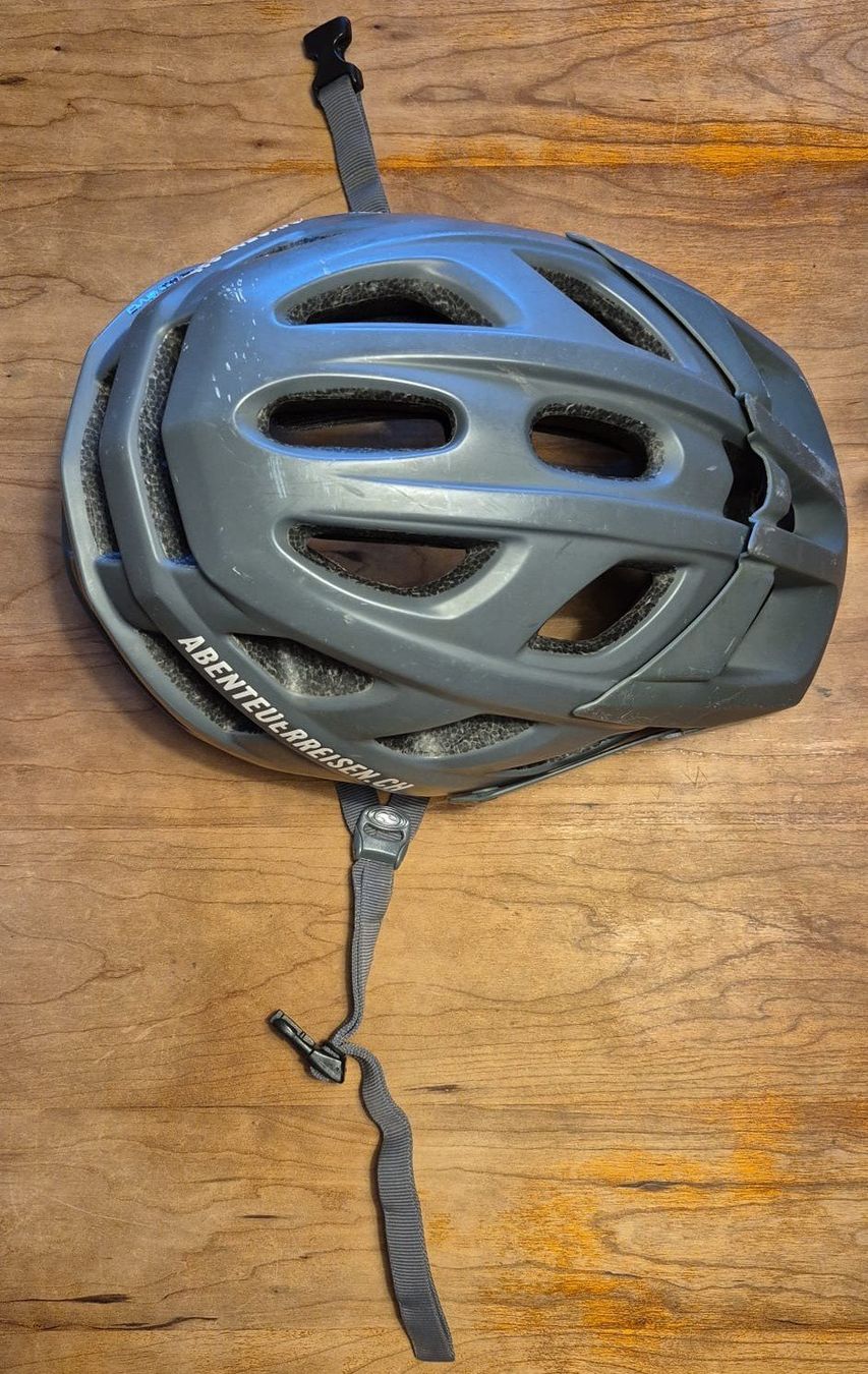IXS Caschi: Kinder Velohelm IXS VentMesh Gr. 55-59 – Usato da Bern venduto da mdj_xm8z 1