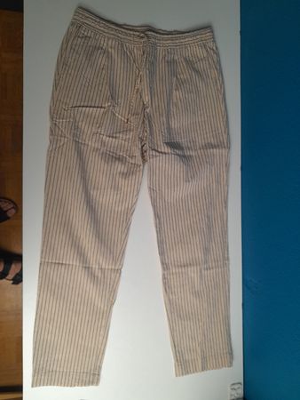 pantalon italien taille 40 beige à rayure