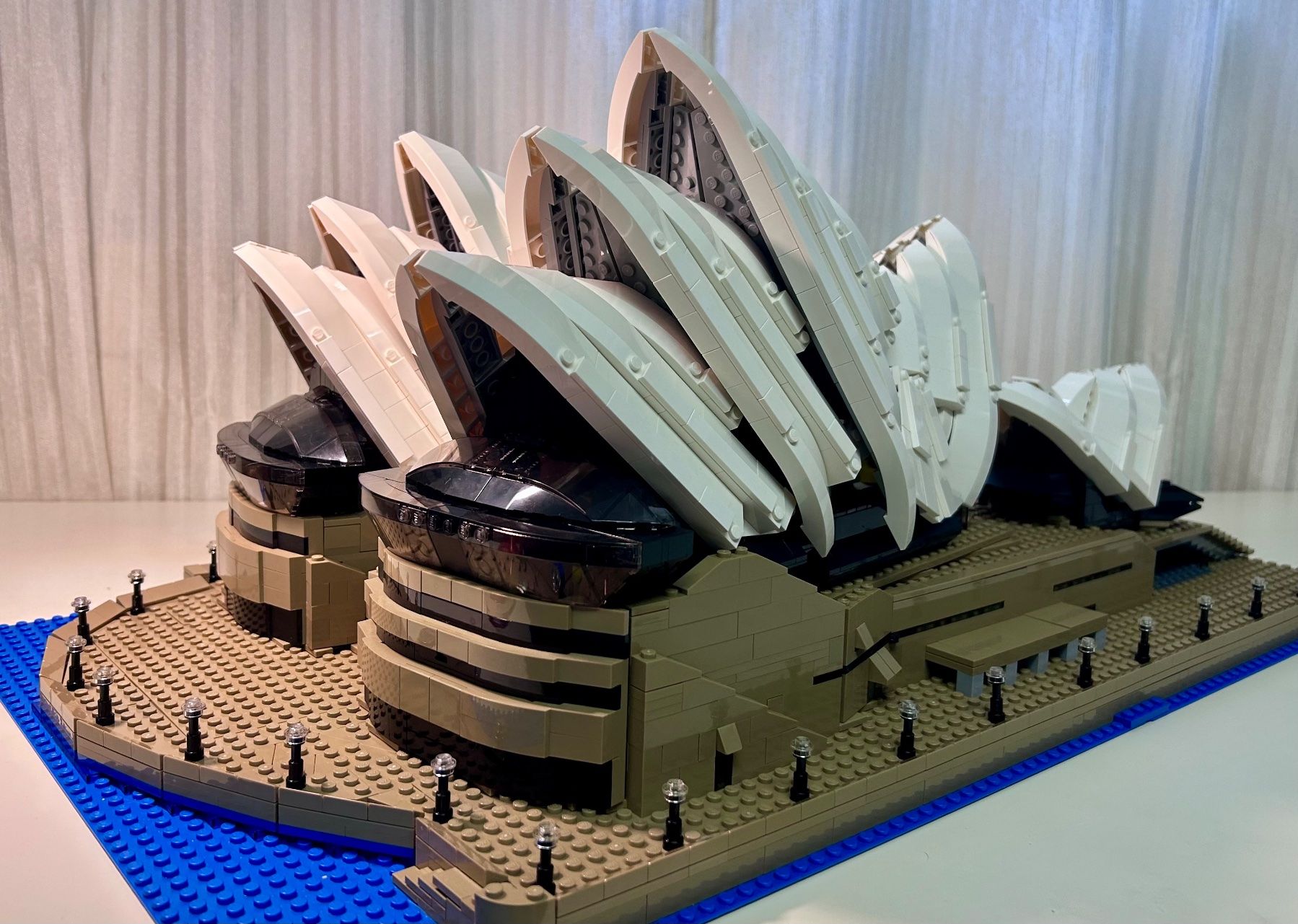 Lego Kit di costruzioni: Lego 10234 Sydney Opera House – Usato da Safenwil venduto da Nimo_1980 3