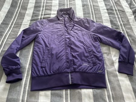 Ion Damen Jacke Lila gesteppt Top Zustand