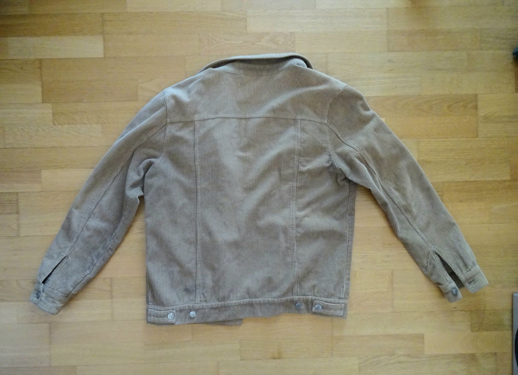 Giacche: WEARECPH Cordjacke, beige, Grösse M – Usato da Dättwil AG venduto da raffanada 2