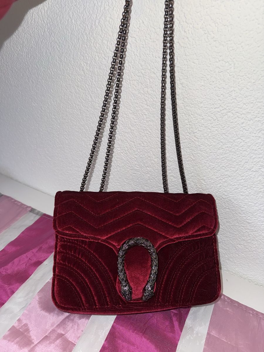 Taschen für Damen: Tasche aus samt – Neu (gemäss Beschreibung) aus Fislisbach von jelennn