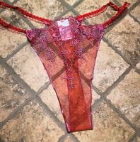 Perizoma sexy rosso ricamato nuovo- M/L