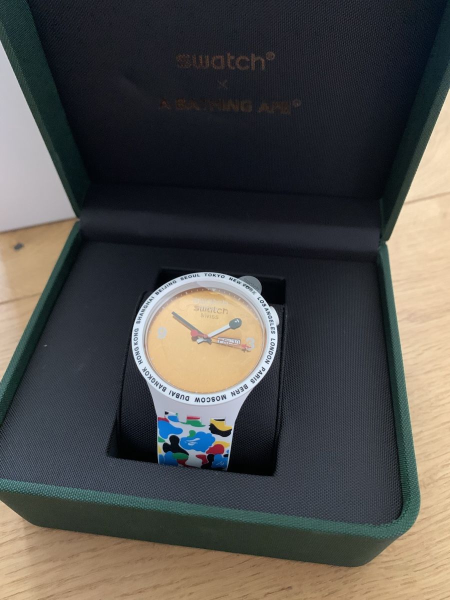 Swatch Orologi: SWATCH x BAPE TOKYO WHITE MULTI CAMO – Nuovo e nell'imballaggio originale da Aarberg venduto da Mama_Lulu