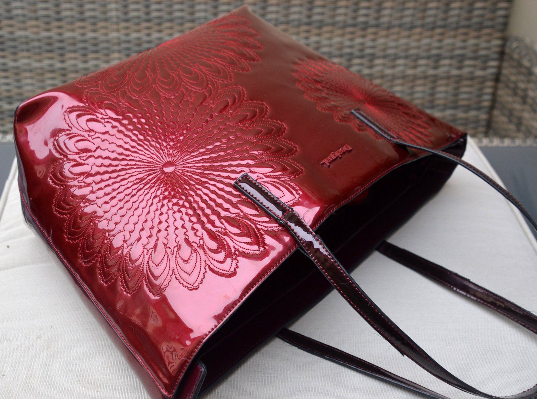 Desigual Taschen für Damen: Tasche / sac Desigual rouge / Rot – Gebraucht aus Collonges von arashee 2