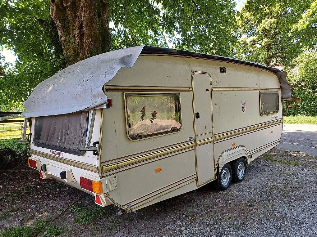 Veicoli da campeggio: Wohnwagen – Usato da Rüttenen venduto da Mirko011