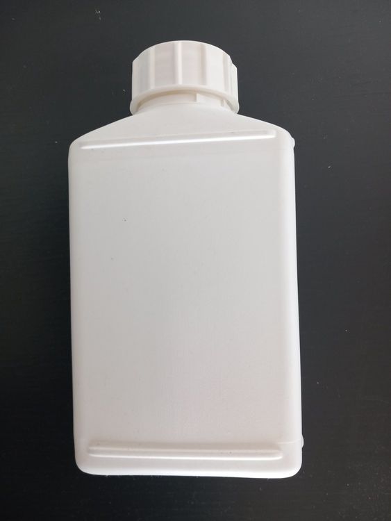 Contenitori & Simili: 4 Kunststoffflaschen, weiss, Leer, m.Deckel, für div. Zwecke – Nuovo (secondo la descrizione) da Oensingen venduto da SpiPhEg46 1
