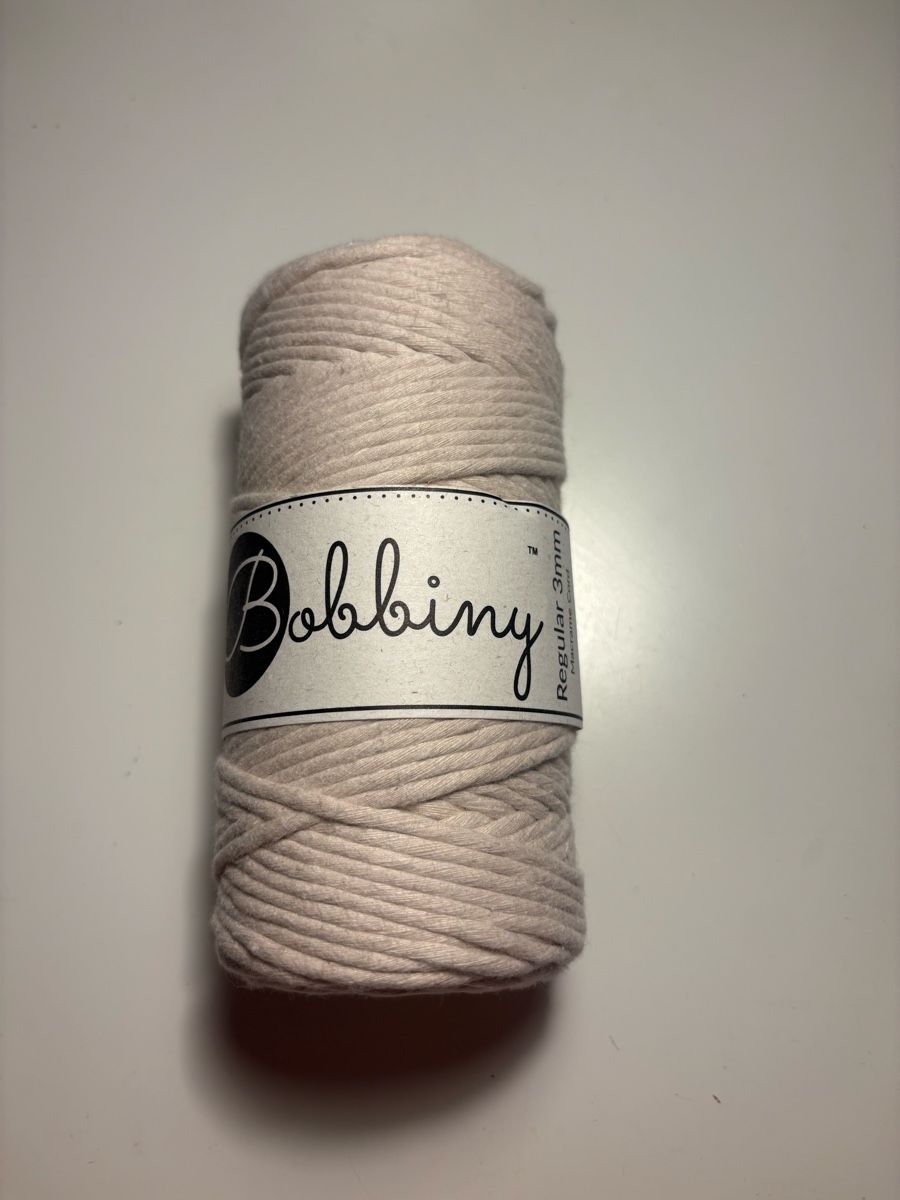 Cordicelle & Fili: Bobbiny Makramee Garn • Nude • 3mm • neu – Nuovo e nell'imballaggio originale da Flumenthal venduto da algr4444