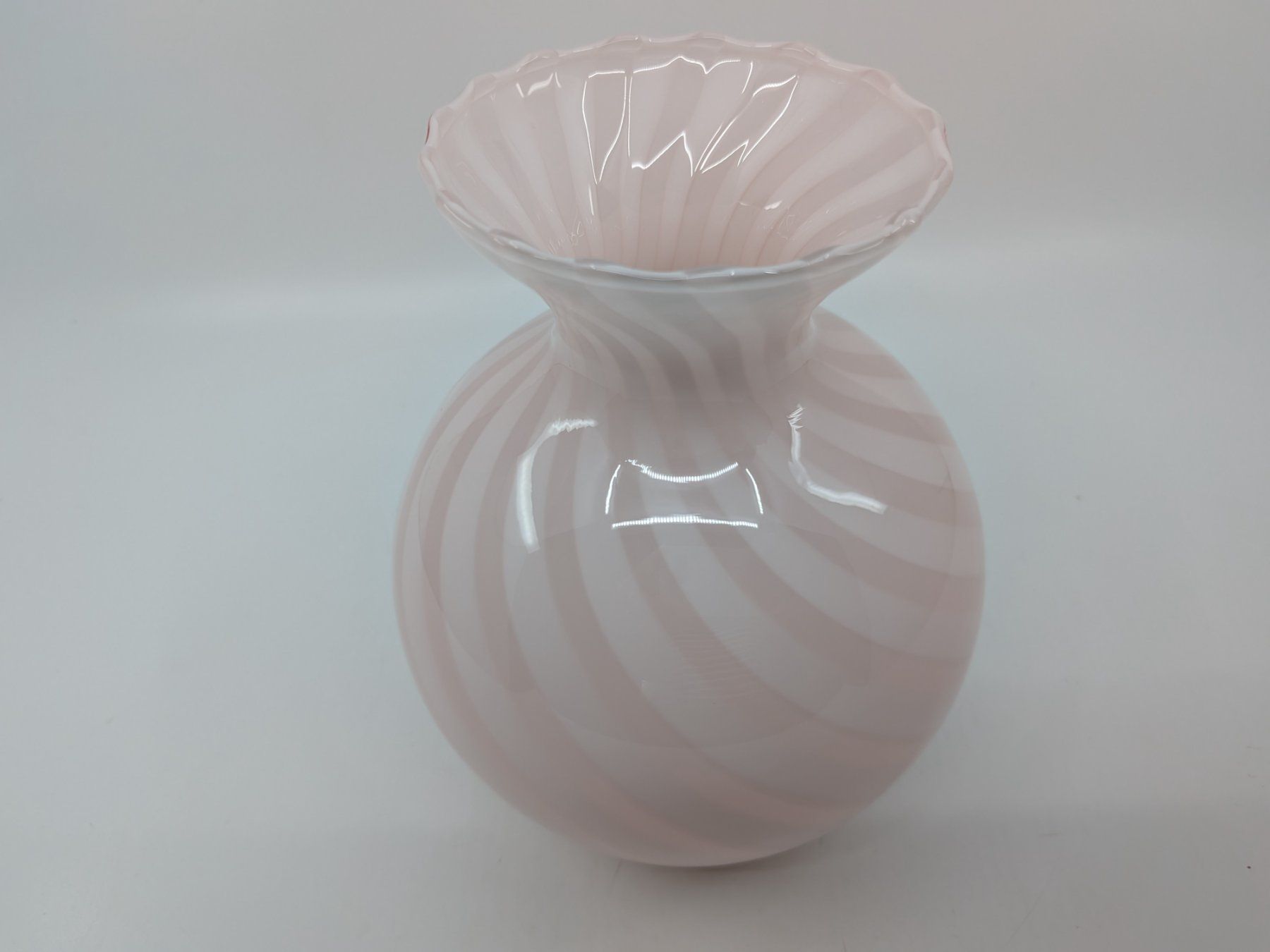 Murano Vase & Récipients: Murano Swirl Vase – D'occasion à Emmen par magelan 2