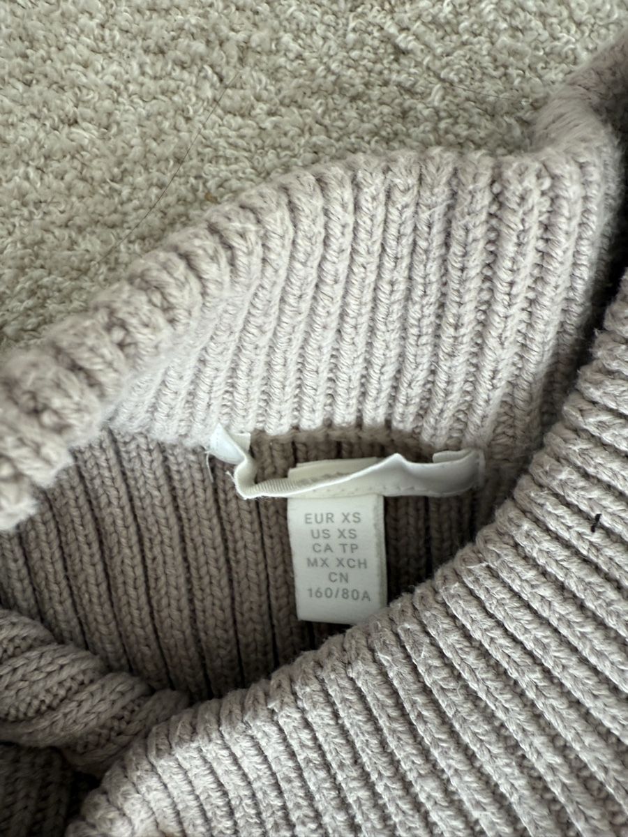 Pulls & Sweat-shirts: H&M Pullunder – D'occasion à Gebenstorf par sdent 1
