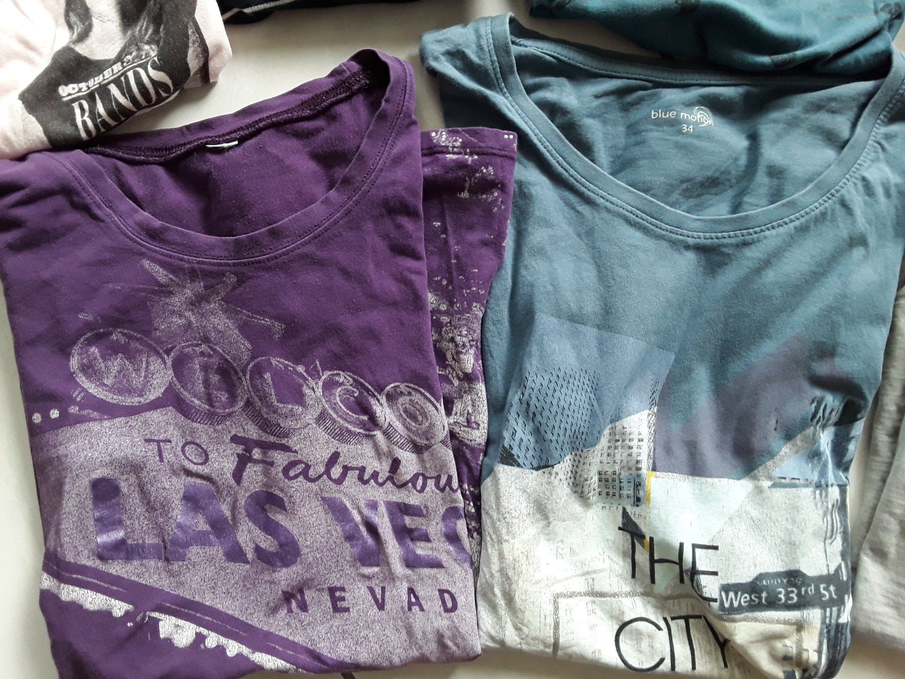 Lotti & Set di vestiti: Damen T-Shirts & Bluse XS/ S – Usato da Heimberg venduto da Samprof 5
