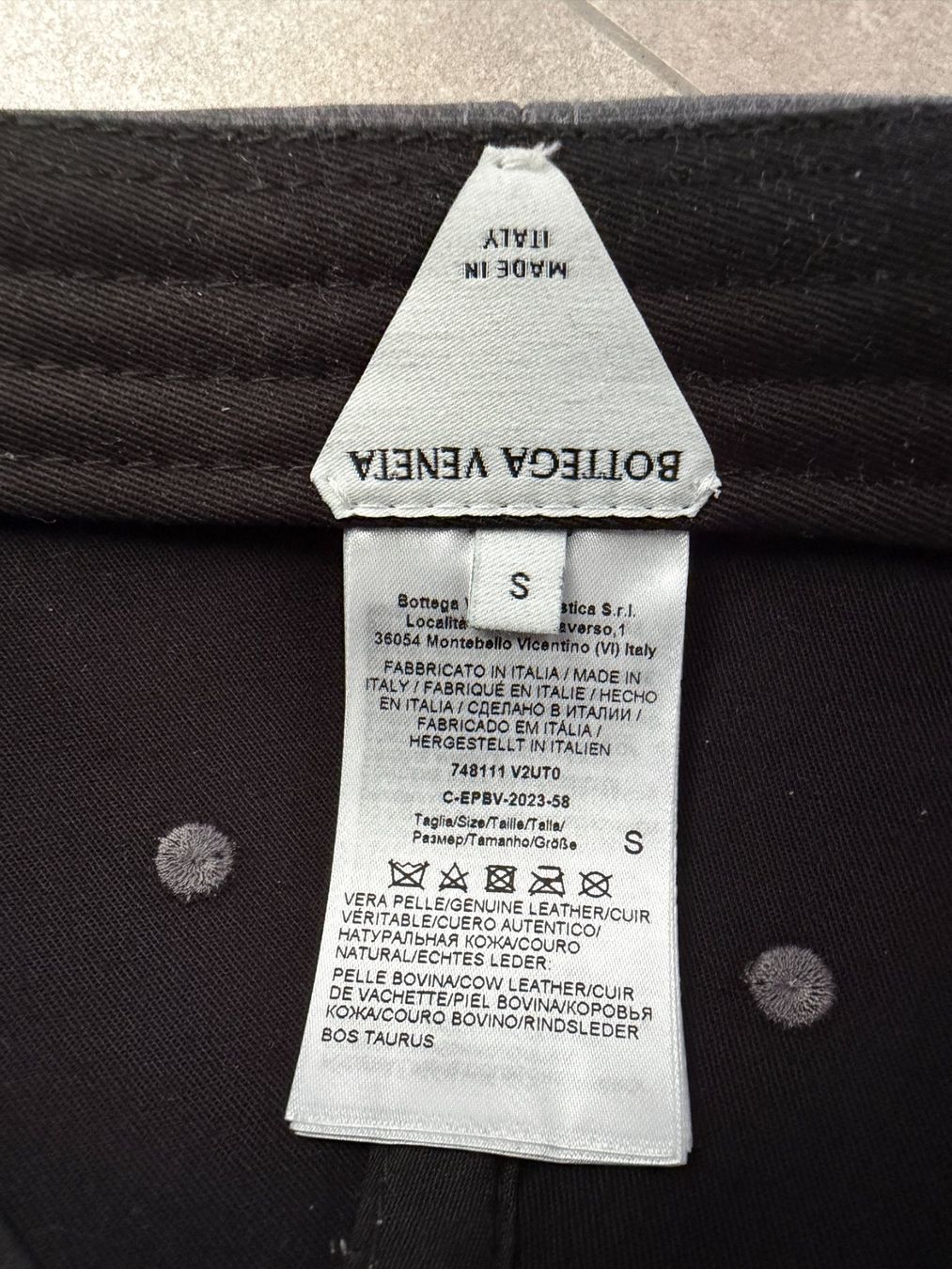 Bottega Veneta Copricapi, berretti & cappellini: New leather hat Bottega Veneta – Nuovo e nell'imballaggio originale da Lugano venduto da juledo 4