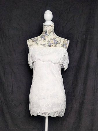 Weisses Spitzenkleid Off-Shoulder Gr. 3436