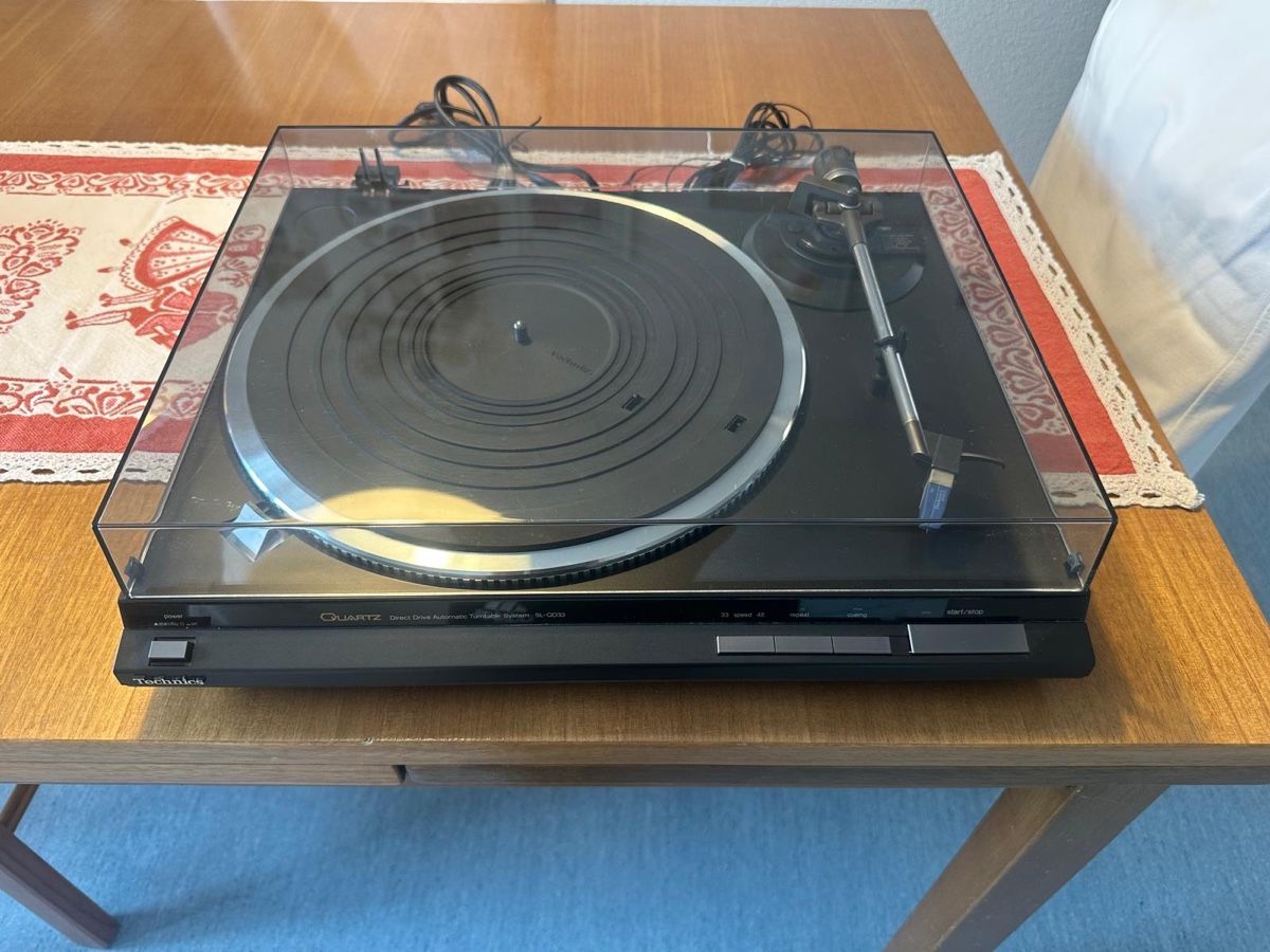 Technics Plattenspieler: Technics Quartz directdrive Sl-QD 33 – Gebraucht aus Hitzkirch von cla_2llc 2