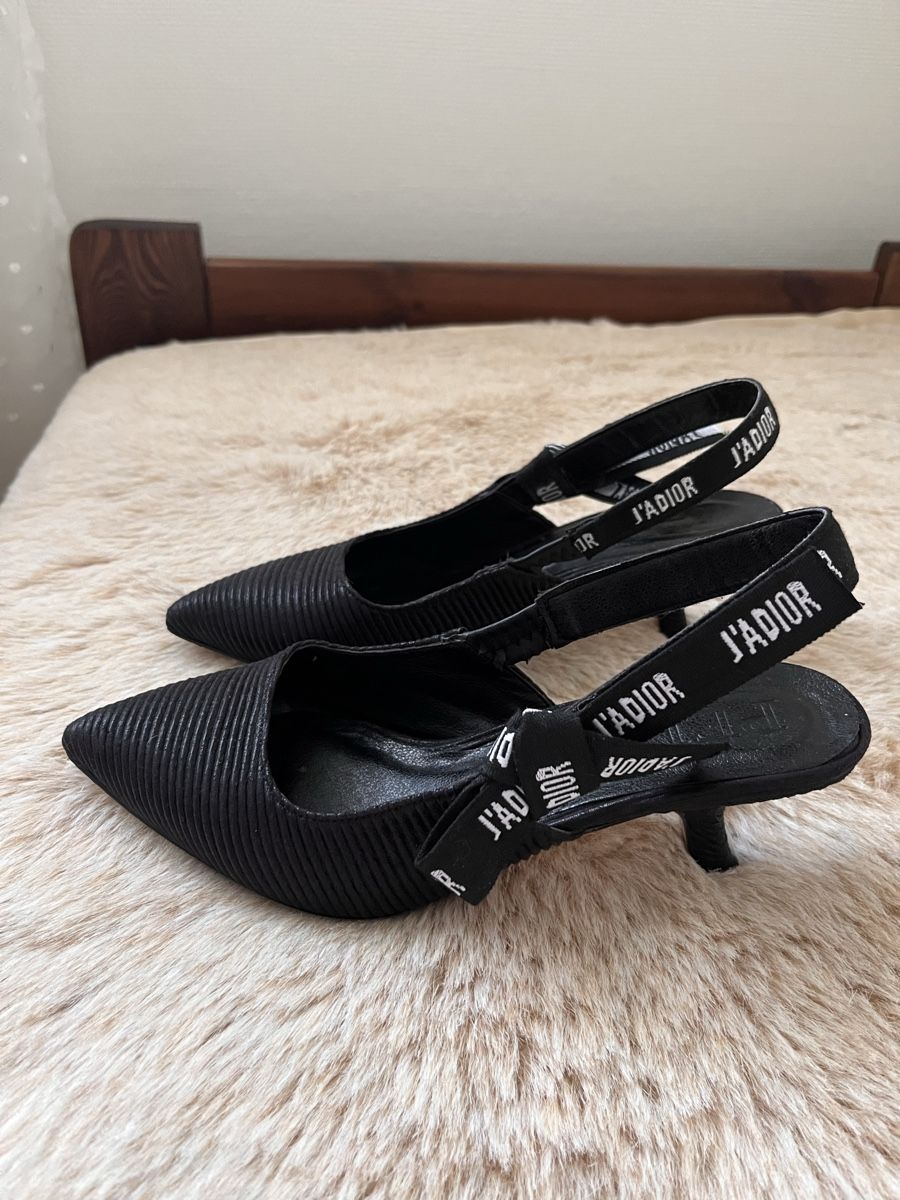 Chaussures femmes: Damen Schuhe 38 – D'occasion à St. Margrethen SG par Lillicasso