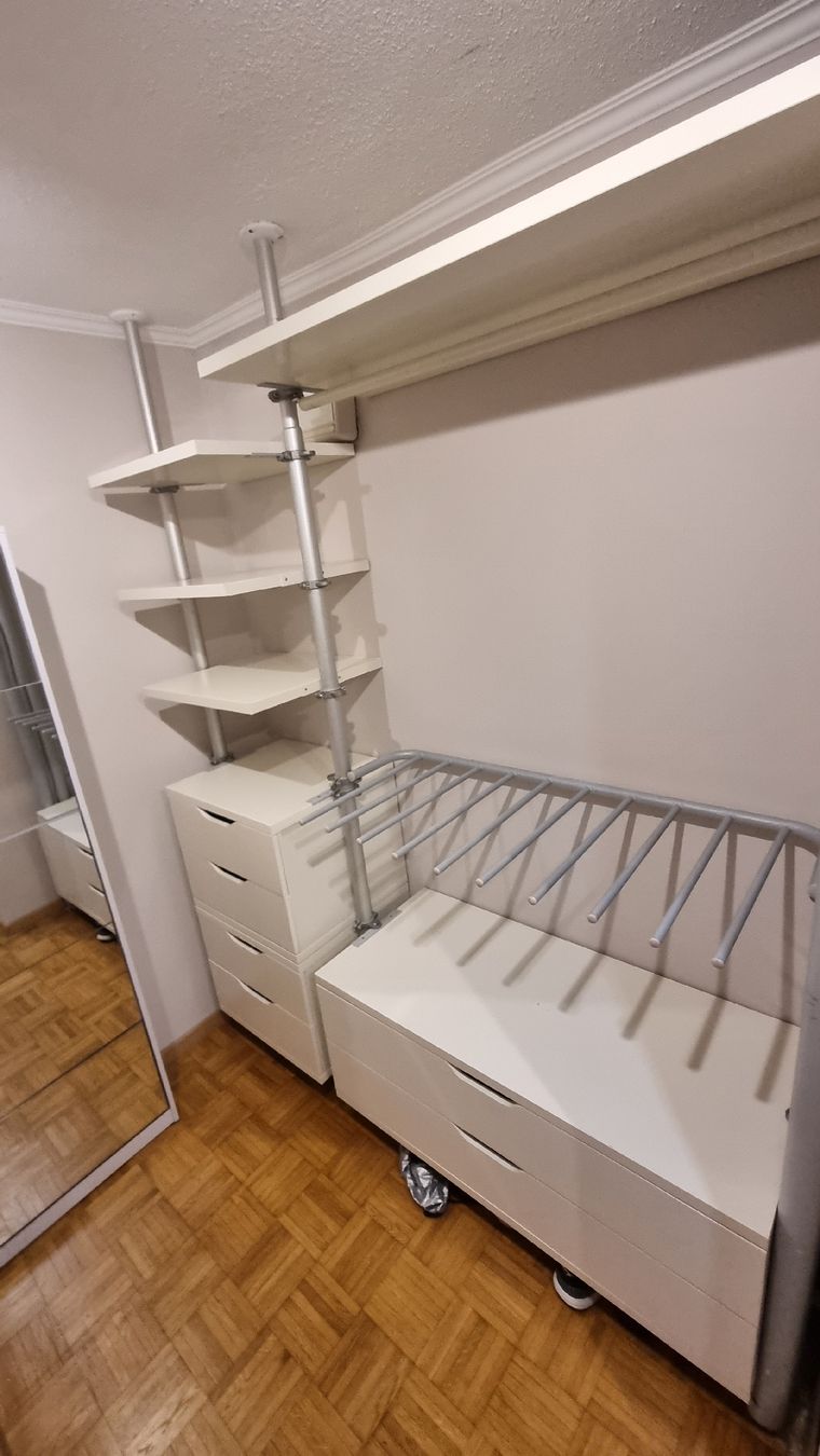 Scaffali: Regalsystem weiss mit Schubladen Metall  – Usato da Dietikon venduto da Mossg 1