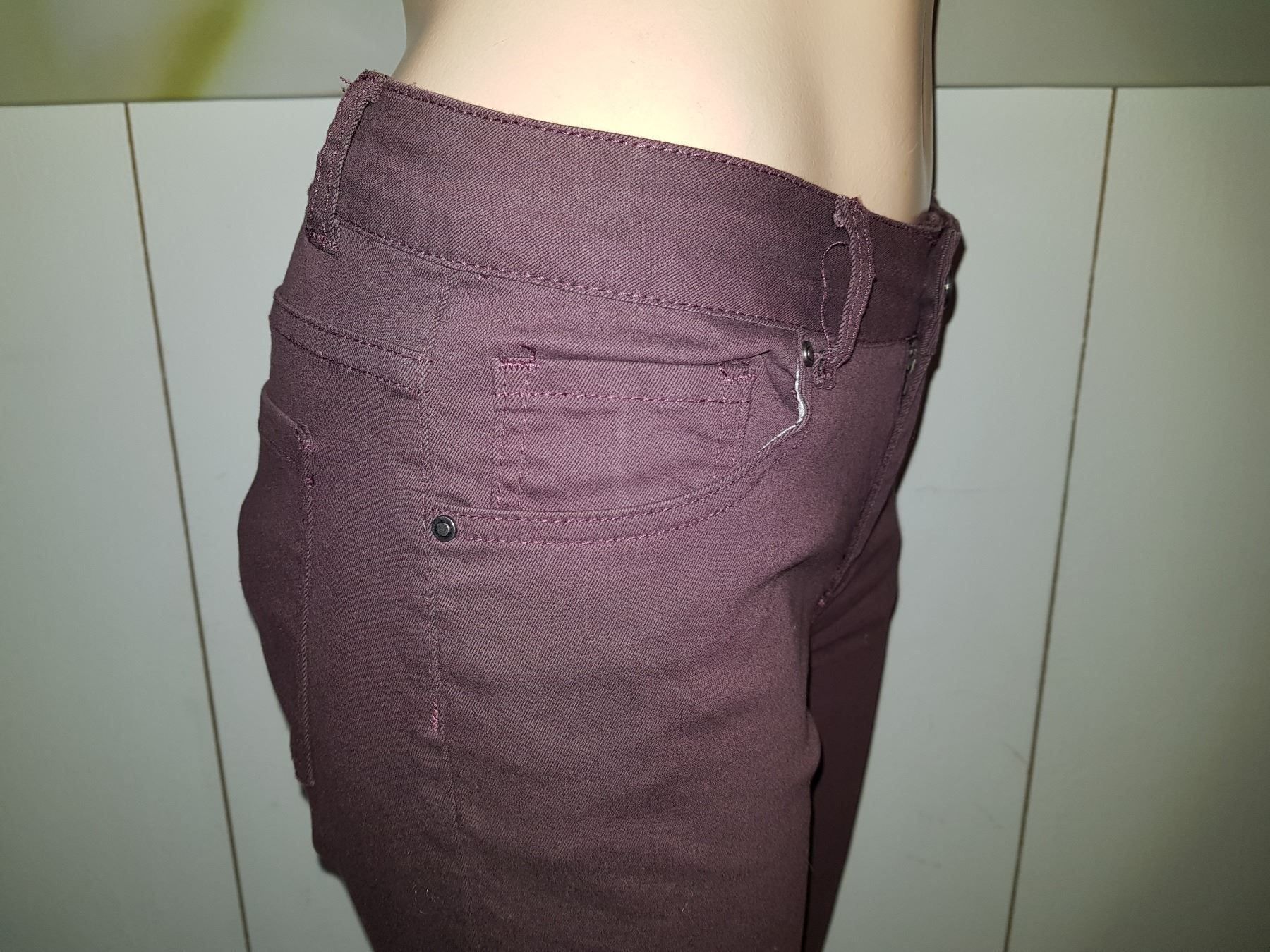 Jeans: CHICOREE Jeans taille / Grosse S – Usato da Cossonay-ville venduto da Super-Price-Quality 3