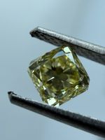 GIA Natural fancy yellow Diamond 0.55 ct Si1