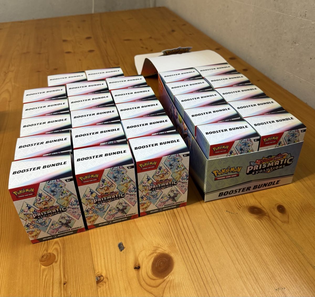 Pokémon Carte collezionabili: Prismatic Evolutions EN, leere Booster Bundles und Display – Usato da Härkingen venduto da iceman1234