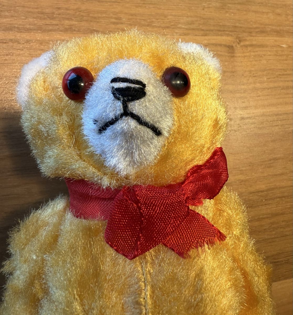 Giocattoli: Antiker Teddybär – Usato da Oberwil BL venduto da Winterzauber67 1