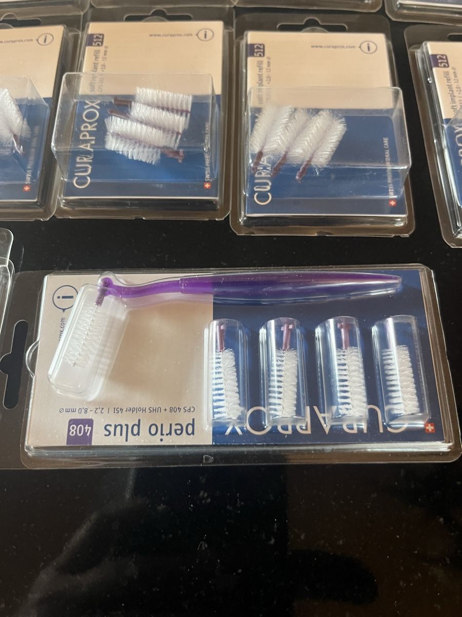 Curaprox Soins dentaires: 13 Packungen Curaprox perio plus 408 – Neuf avec emballage d'origine à Saanen par SoniaMichaela