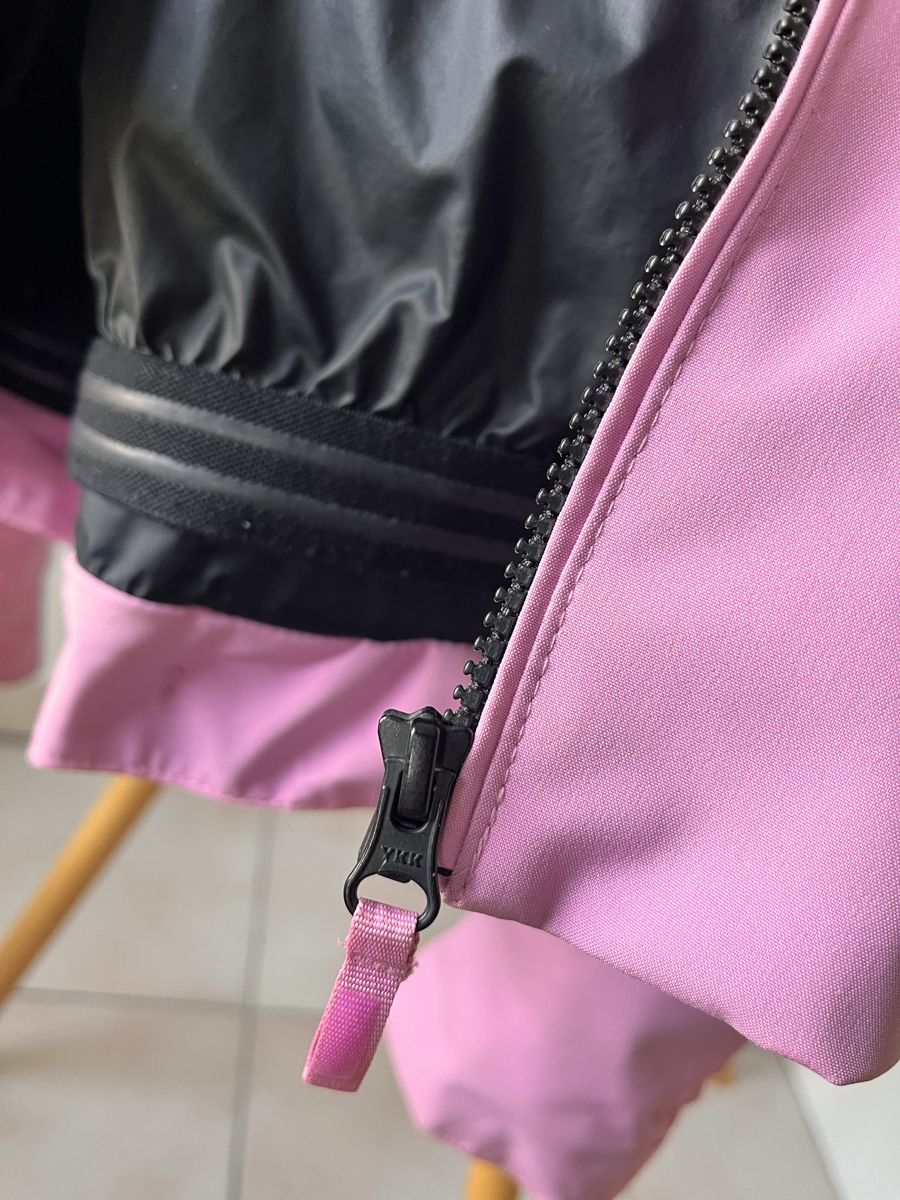 Decathlon Kleiderpakete & -sets: Combinaison Ski 6ans  – Gebraucht aus Carouge GE von ANS1 8