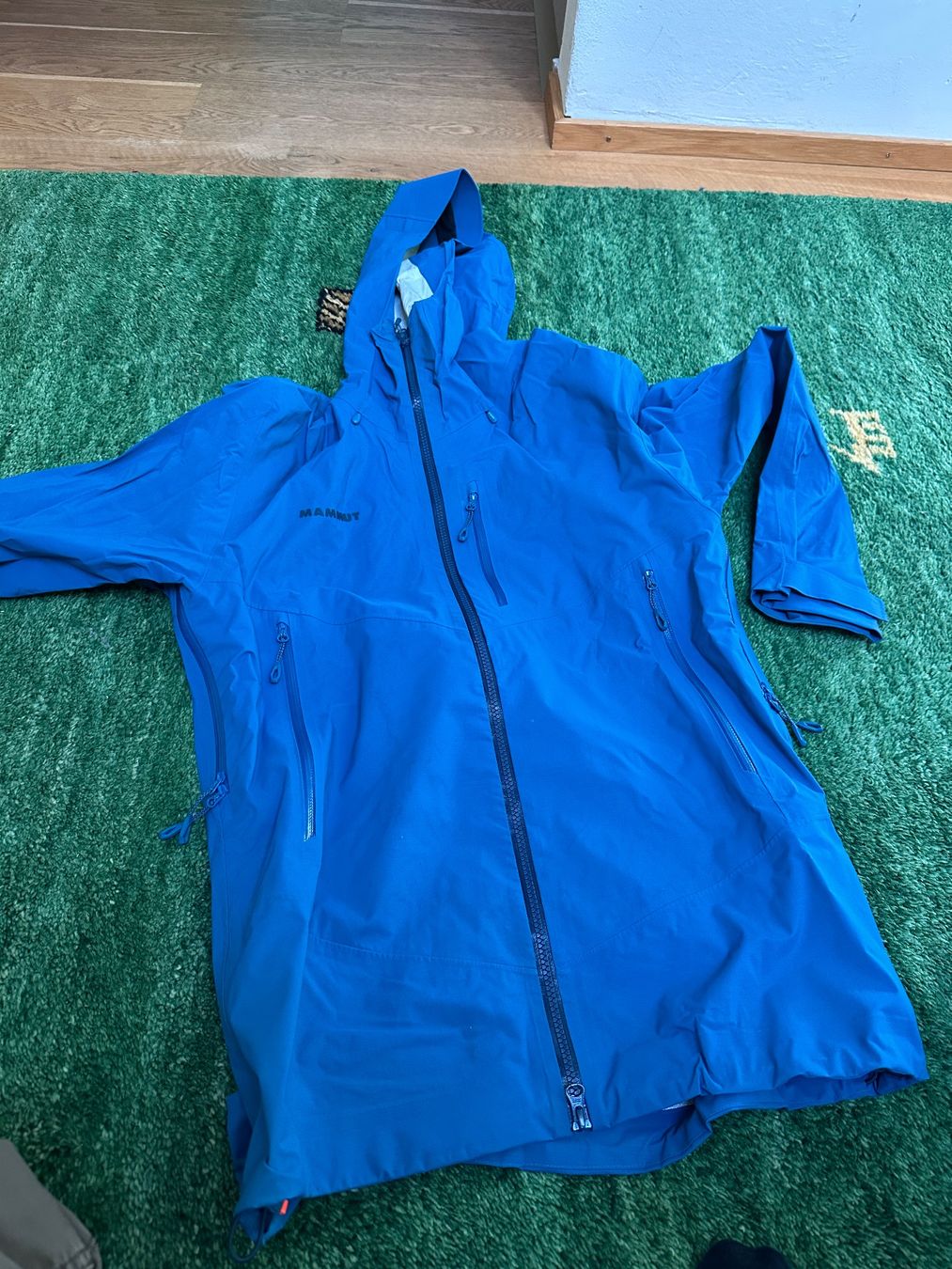 Mammut Jacken: Mammut Jacke, blau, Frühlingsjacke – Gebraucht aus Hettlingen von Nonnenhase 2