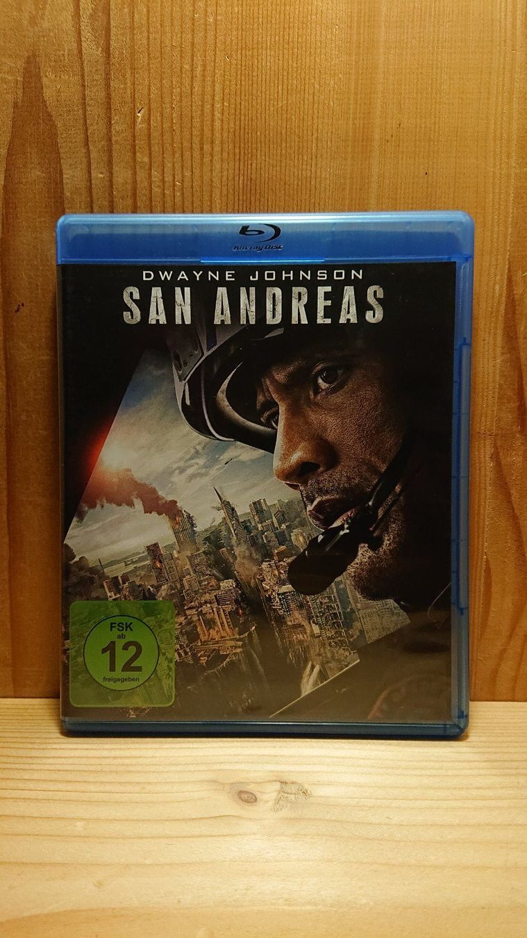 Tutti i DVDs: SAN ANDREAS Blu-Ray mit Dwayne Johnson – Usato da Wilderswil venduto da Exebub