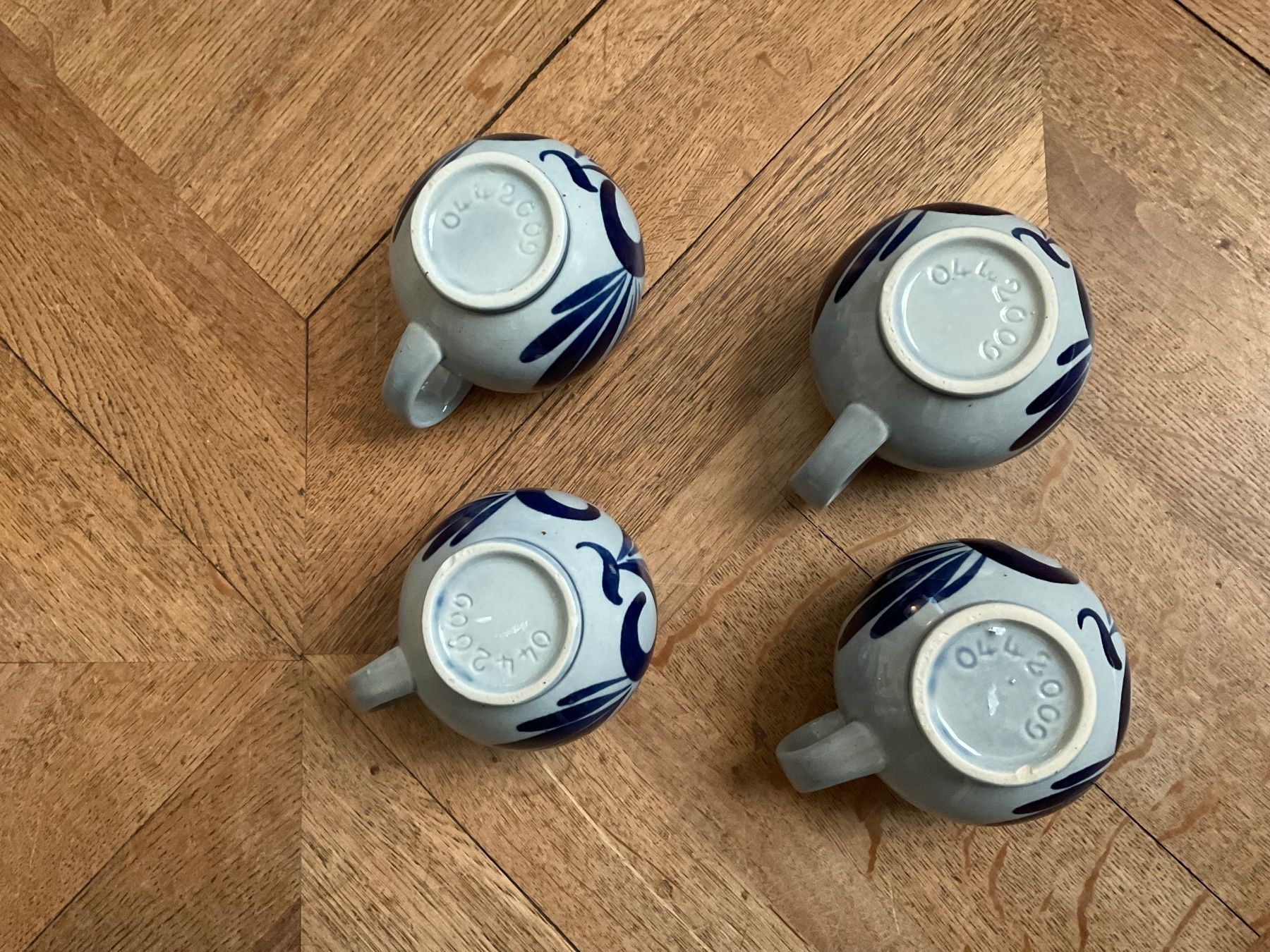 Tasses: 4x Tasse Steingut Cidre VERSAND 9.-. – D'occasion à Aarau par Ikebana03 3