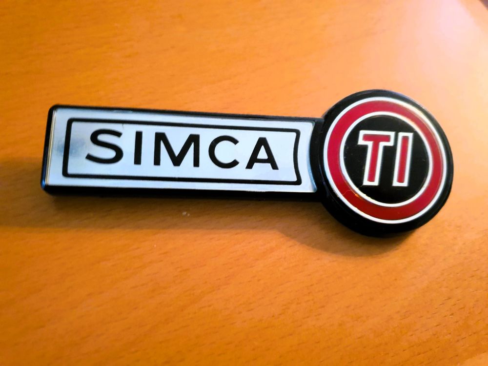 AUTO EMBLEM - VINTAGE SIMCA TI (((NEU)) (Neu (gemäss Beschreibung)) in ...
