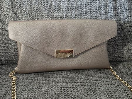 Valentino Clutch, ARPIE in gold rosa
