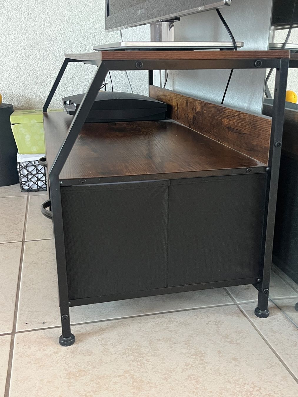 Mobili TV: TV-Möbel mit zwei Schubladen – Usato da Langenthal venduto da jen_zv9r 1
