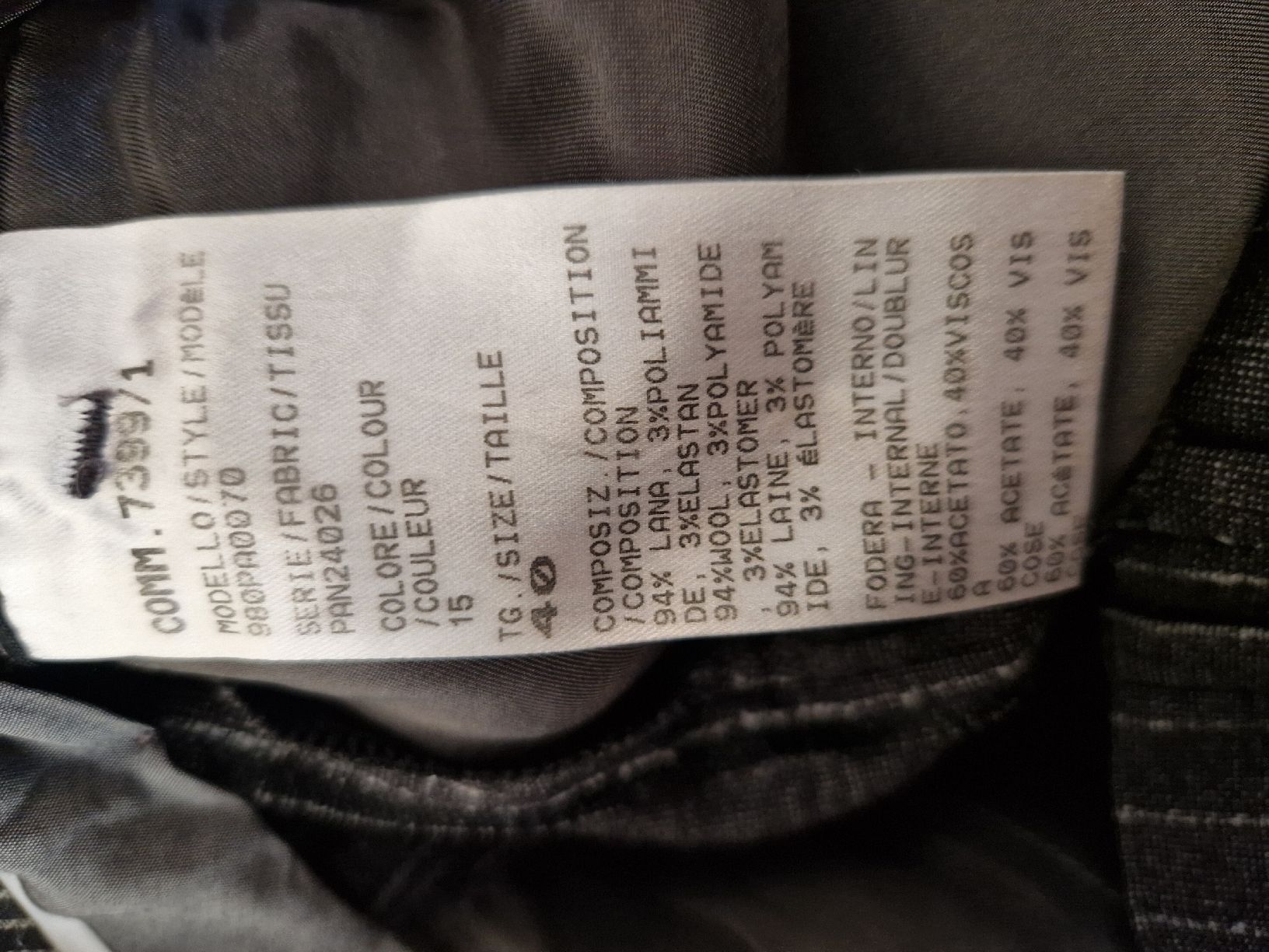 Pantaloni: pantaloni Eleventy firstclass originali – Usato da Arbedo venduto da Gyn 1