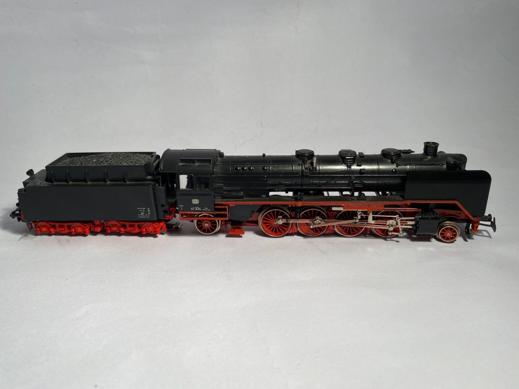 Märklin Modelleisenbahnen: Märklin Dampflok BR41 mit Dampfgenerator 3082, AC Analog – Gebraucht aus Buchrain von Modellbahn11 2