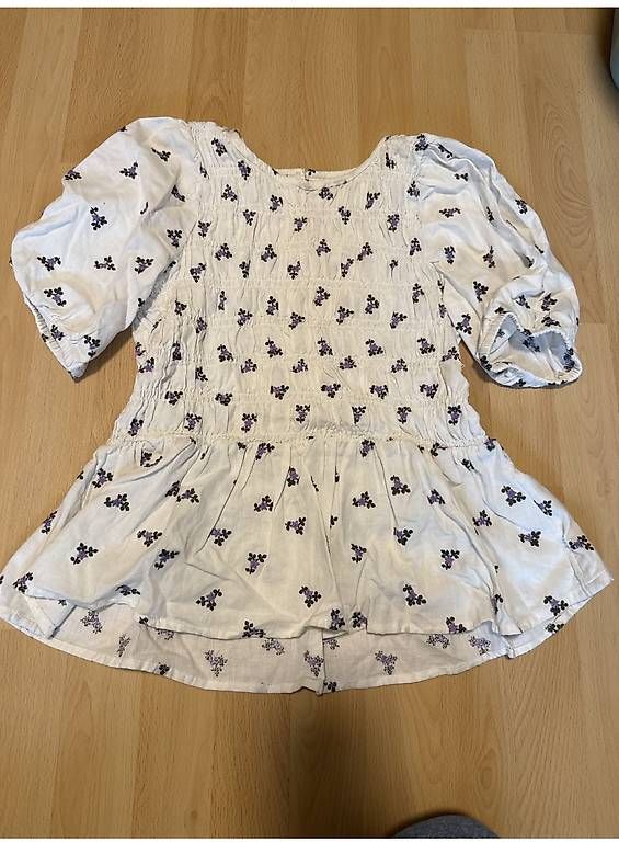 Camicette: Bluse mit Blumenmuster – Usato da Alchenflüh venduto da selina077 1