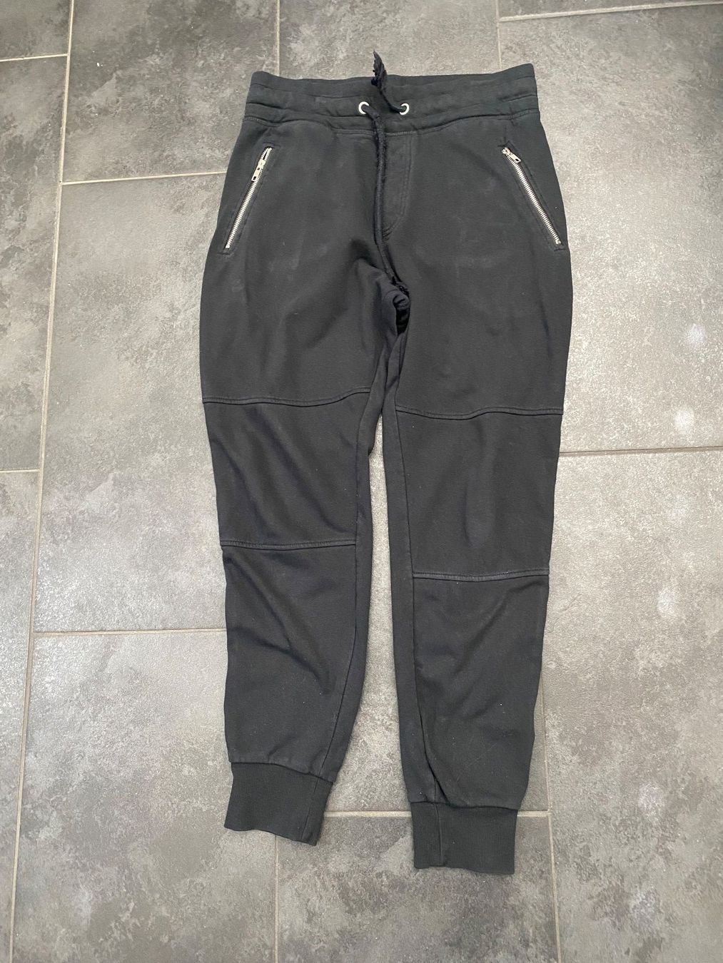 H&M Hosen: Trainerhose schwarz stretch S H&M – Gebraucht aus Goldau von Rjn