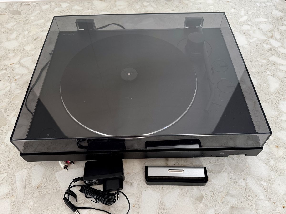 Sony Plattenspieler: SONY PS-LX310BT Plattenspieler mit Bluetooth neu – Gebraucht aus Basel von Peter1884 1